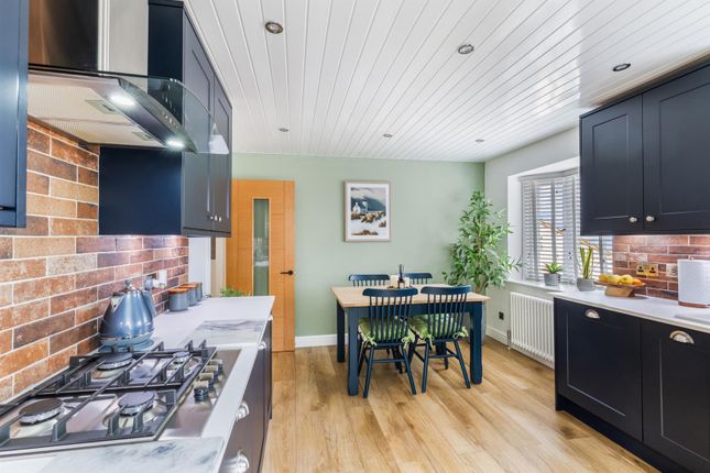 10, Taymouth Drive, Gourock photo 4