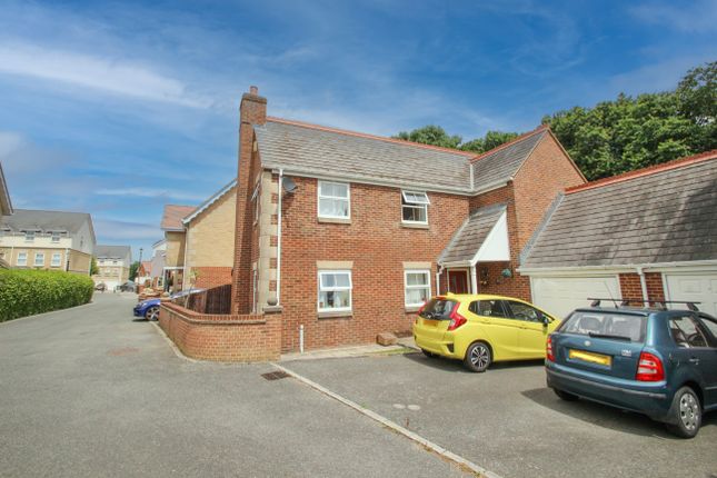 3 bed detached house for sale in Hornbeam Square, Ryde PO33