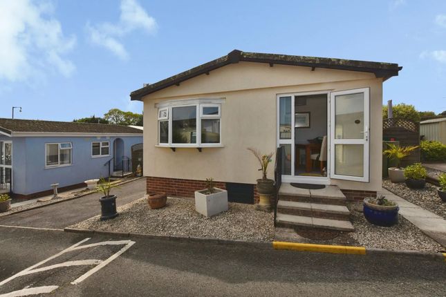 2-bed caravan on 44 Abbotshill Park, Totnes Road, Abbotskerswell, £130,000