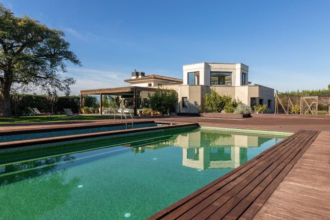 Villa for sale in Peralada, Costa Brava, Catalonia