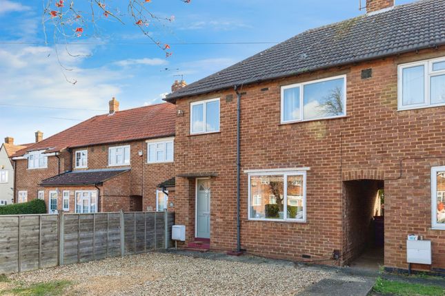 Terraced house for sale in Mullway, Letchworth Garden City