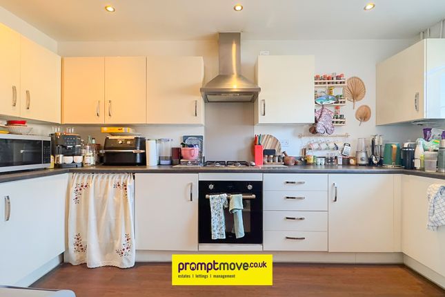 Copia Crescent, Leighton Buzzard photo 5