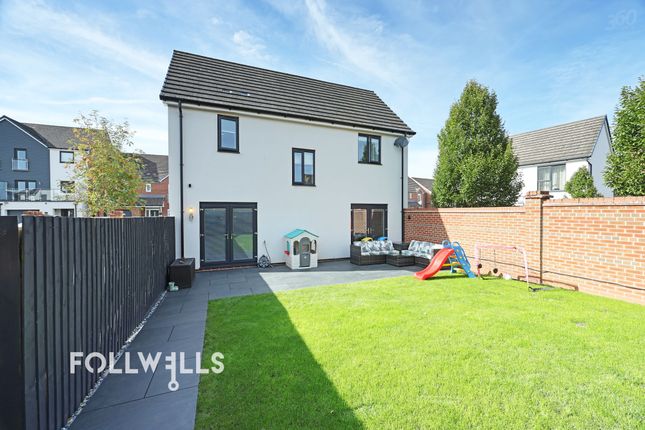 34 Harold Hines Way, Stoke-On-Trent photo 4