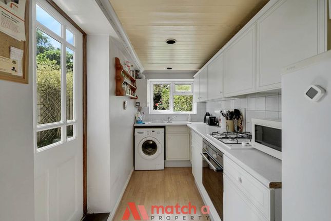20, Thornbury Road, Isleworth photo 3