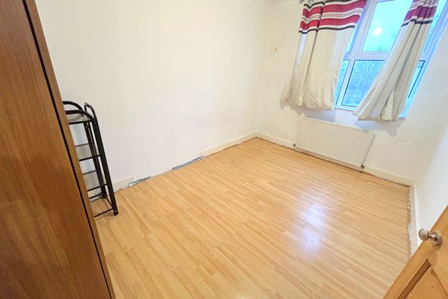 3, Dalmatia Road, Southend-on-Sea photo 2