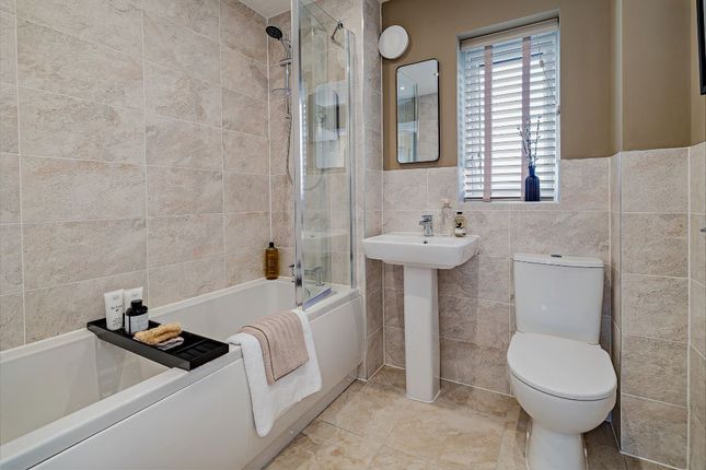Plot 35, Brow Bottom Lane, Halifax photo 4