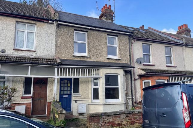 Thumbnail Terraced house for sale in 18 Ewart Road, Chatham, Kent