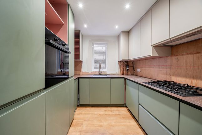 Flat A, 1, Wyneham Road, London photo 2