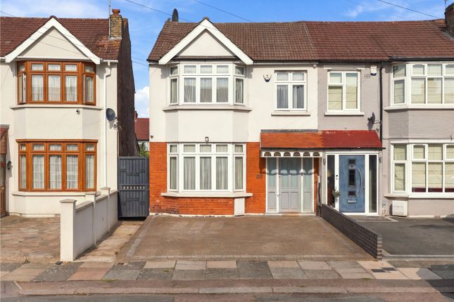90, Dorchester Avenue, London photo 2