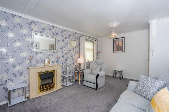 68, Lincoln Way, Prescot photo 3