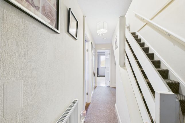 17, Pykestone Close, Hull photo 3