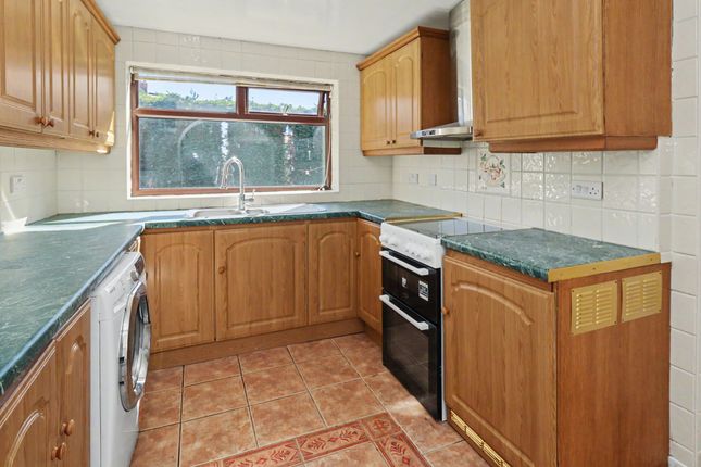 13 Townfield Avenue, Wigan photo 5