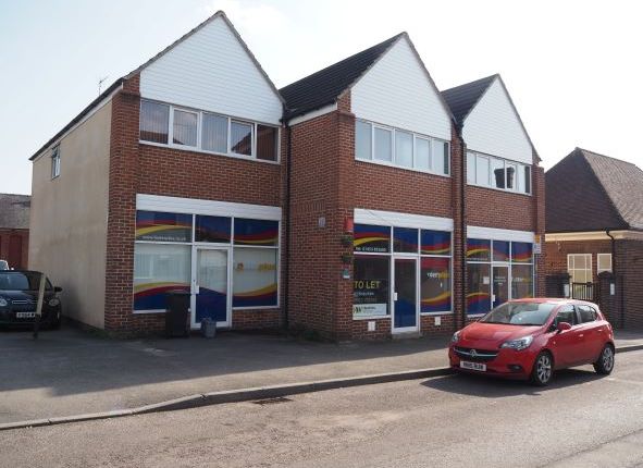 Thumbnail Retail premises to let in Queens Road, Stonehouse, Glos