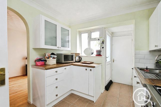 1, Ostend Court, Kemsley photo 4
