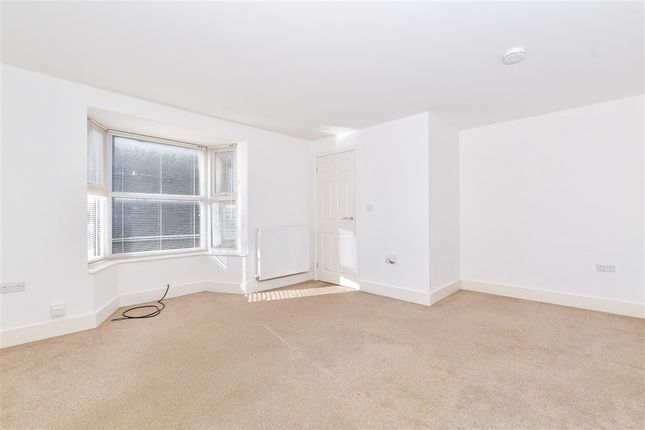 Maidstone Road Paddock Wood, Tonbridge photo 2