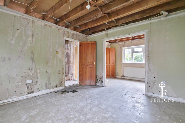 6, Briarfields, Kirby-le-Soken photo 3