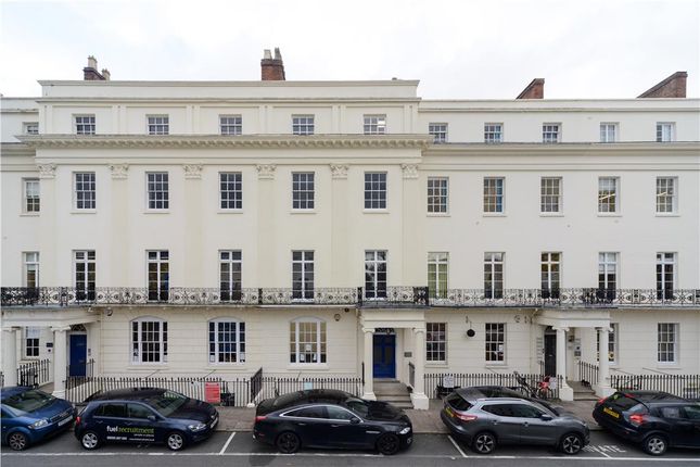 Thumbnail Office to let in Waterloo Place 19, Leamington Spa, Warwickshire