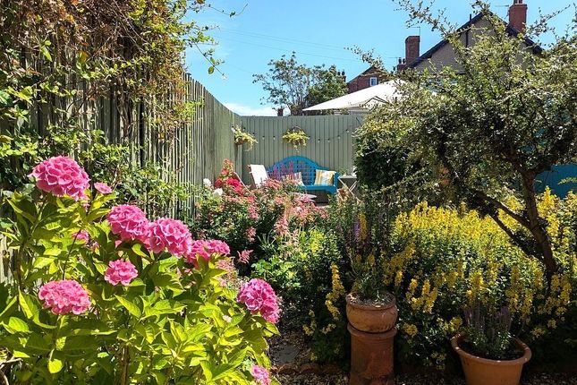 4 Cambridge Drive - 21.Jpg