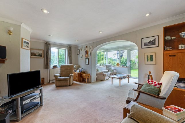 Robin Hill, Kings Mill Lane, Painswick, Stroud photo 4