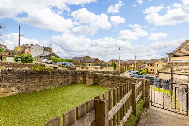 17, Lee Terrace, Holmfirth photo 4