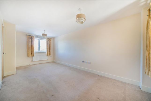 73, Lubbecke Way, Dorchester photo 3