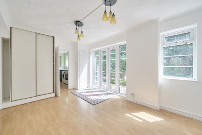 84, Copperfield Road, Hampshire photo 4