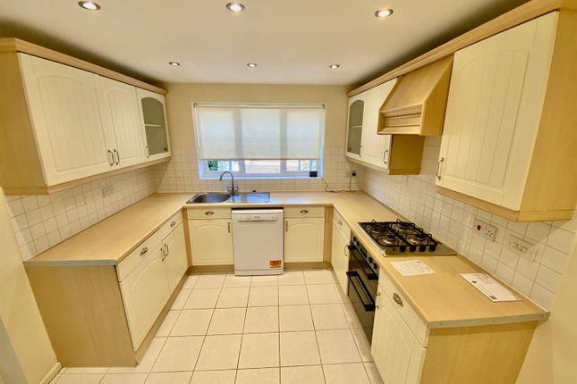 3, Buckthorn Road, Peterborough photo 3