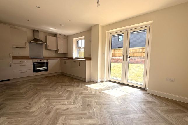 11 Alkanet Way, Ipswich photo 3
