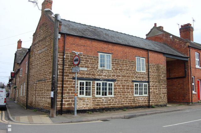 Cottage for sale in High Street, Crick, Northampton