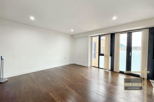 Flat 72, Jessop Court 2, Brindley Place, Uxbridge photo 4