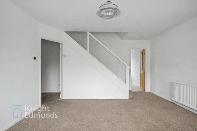 12 Dixon Close, Maidstone photo 4