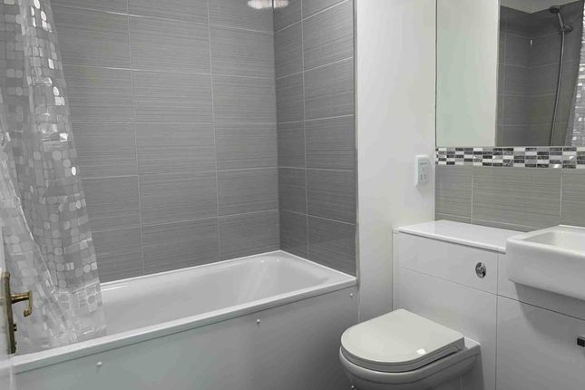 33a, St Leonards Road, Windsor photo 4