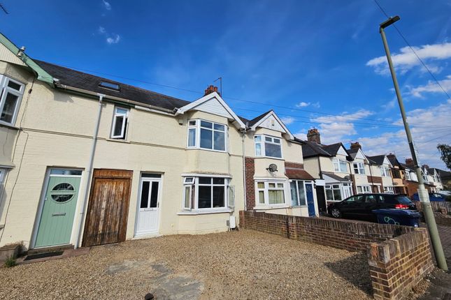 4-bed terraced on Cricket Road, Oxford, £3,000/mo