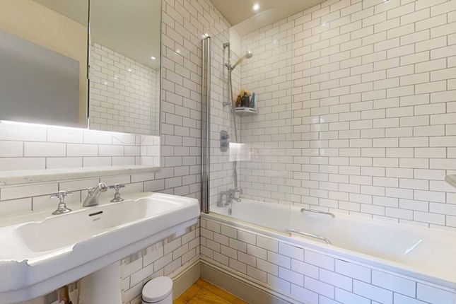 Hazlitt Road, Kensington (Olympia), Hazlitt Road, London photo 3