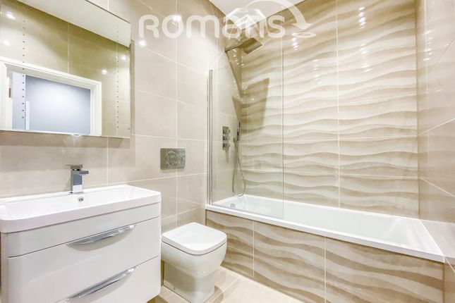 Flat 32, Fleet House, Barley Way, Hampshire photo 4