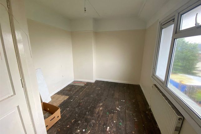 10, Chywoone Place, Penzance photo 5