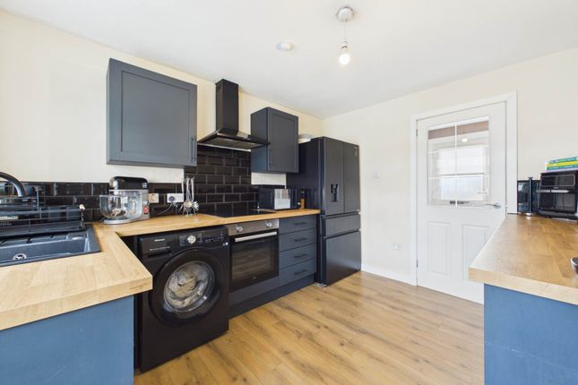 32, Apollo Path, Motherwell photo 4