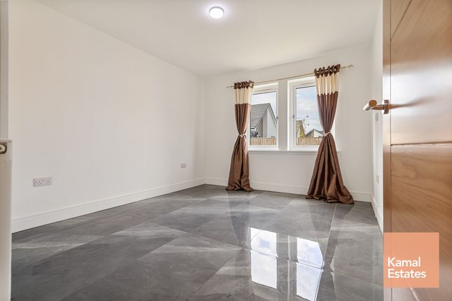 4, Colliery Place, Coatbridge photo 4