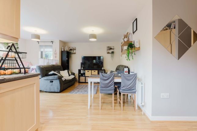 Tw14 8Dr - High Res-31.Jpg