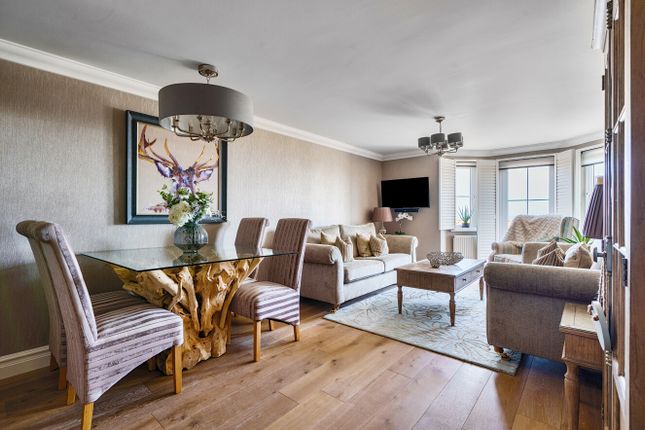 17, Compass Point, Carbis Bay photo 4