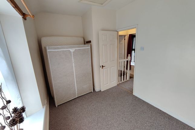 377, Neath Road, Swansea photo 5
