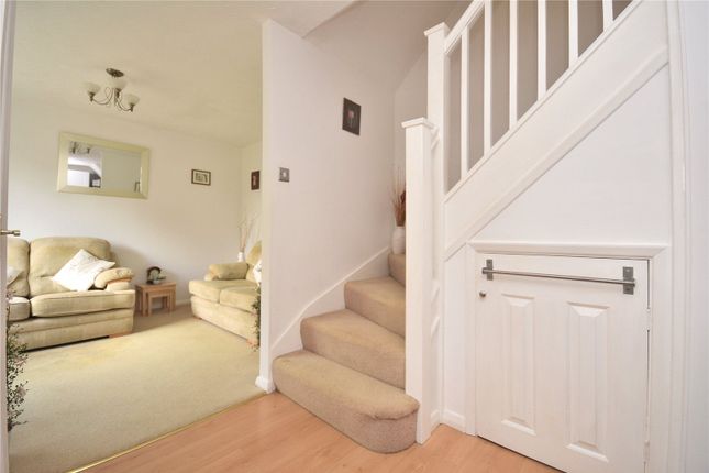 1, Mead Grove, West Yorkshire photo 4