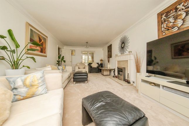 1, Valleyview Drive, Ipswich photo 4
