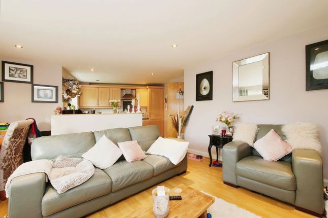 Flat for sale in The Crescent, Wetherby