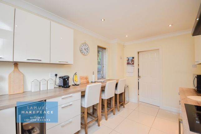 4 Rectory Gardens, Talke, Stoke-on-Trent photo 4