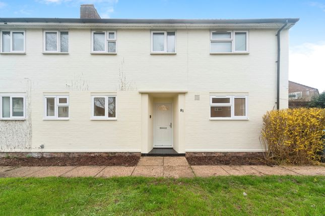 Thumbnail Flat to rent in Holmwood Road, Chessington, Surrey