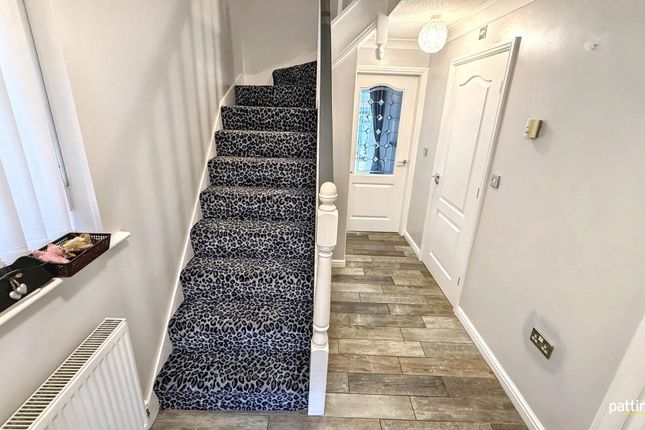 Redwood Court, Ashington photo 3