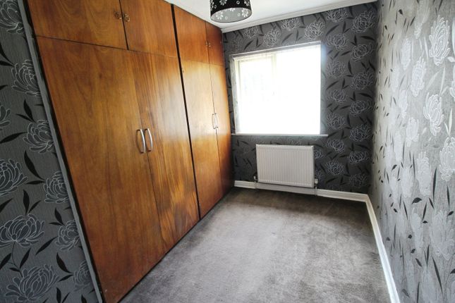 47, South Roundhay, Birmingham photo 5