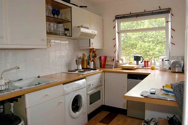 Flat 12, Lynne Court,, Cambridge Road, London photo 4