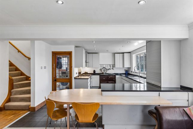 The Langtons, 14 Beech Avenue, Olney photo 5